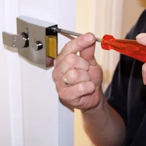 Canoga Park Locksmith Canoga Park, CA 818-531-9693 - emergency-unlock