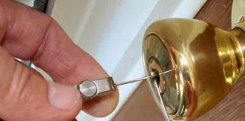 Canoga Park Locksmith Canoga Park, CA 818-531-9693 - rekeying-locks